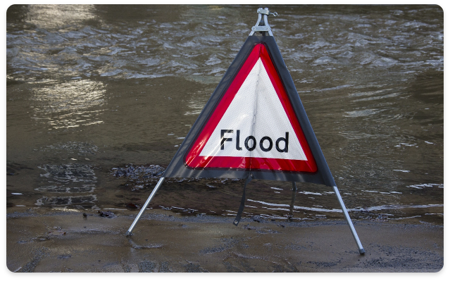 flood-warning-sign-2022-11-14-02-08-52-utc